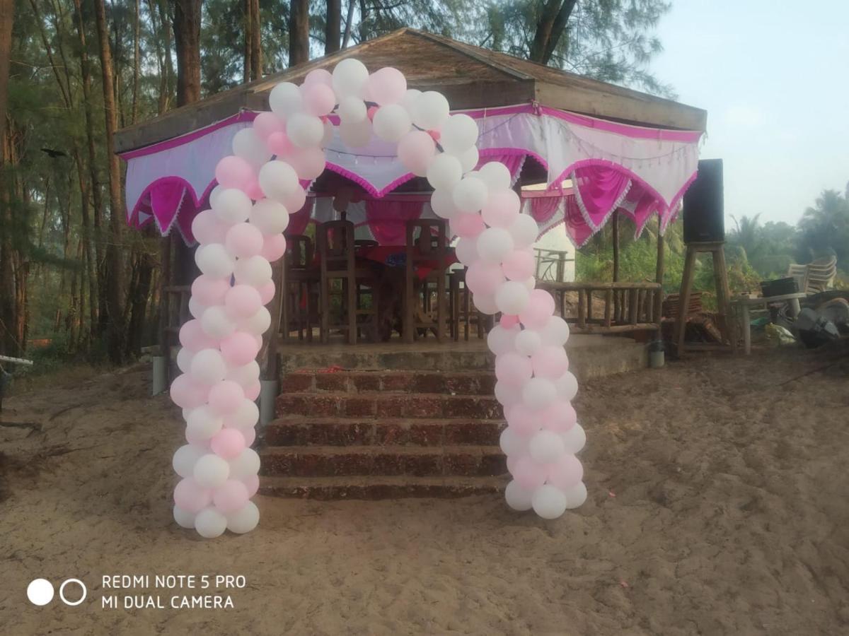 Vengurla Sam & San Beach Resort المظهر الخارجي الصورة